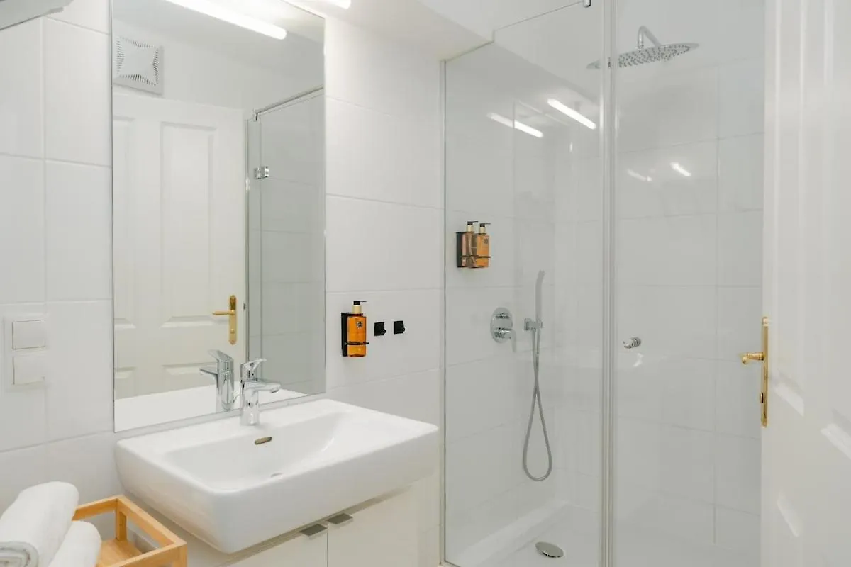 Apartment Boutique Apt For 4-6 At Mq Vienna