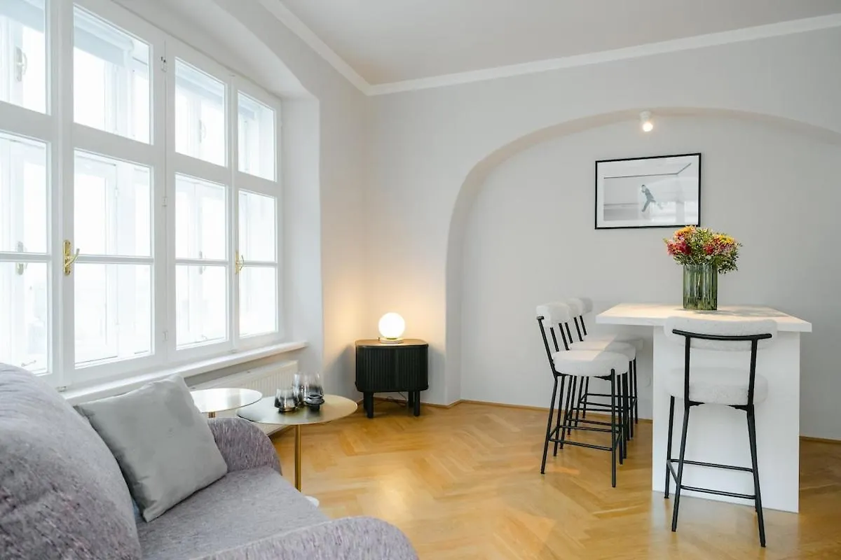 Apartment Boutique Apt For 4-6 At Mq Vienna