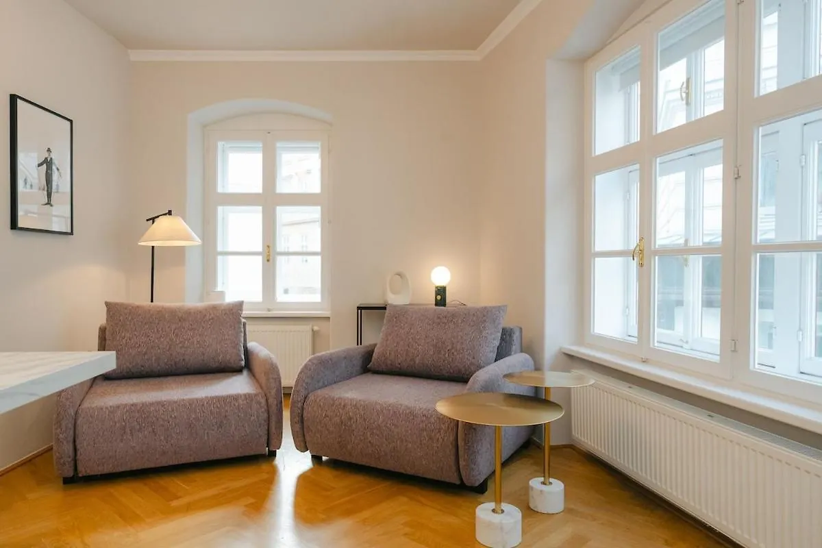 Boutique Apt For 4-6 At Mq Vienna